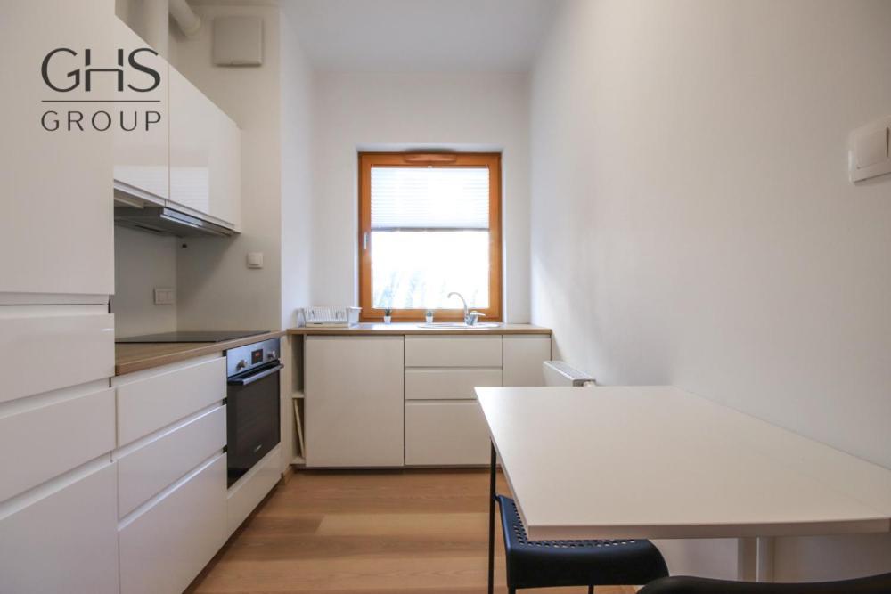 Apartament W Scislym Centrum Miasta, Rakowicka Krakow Ngoại thất bức ảnh